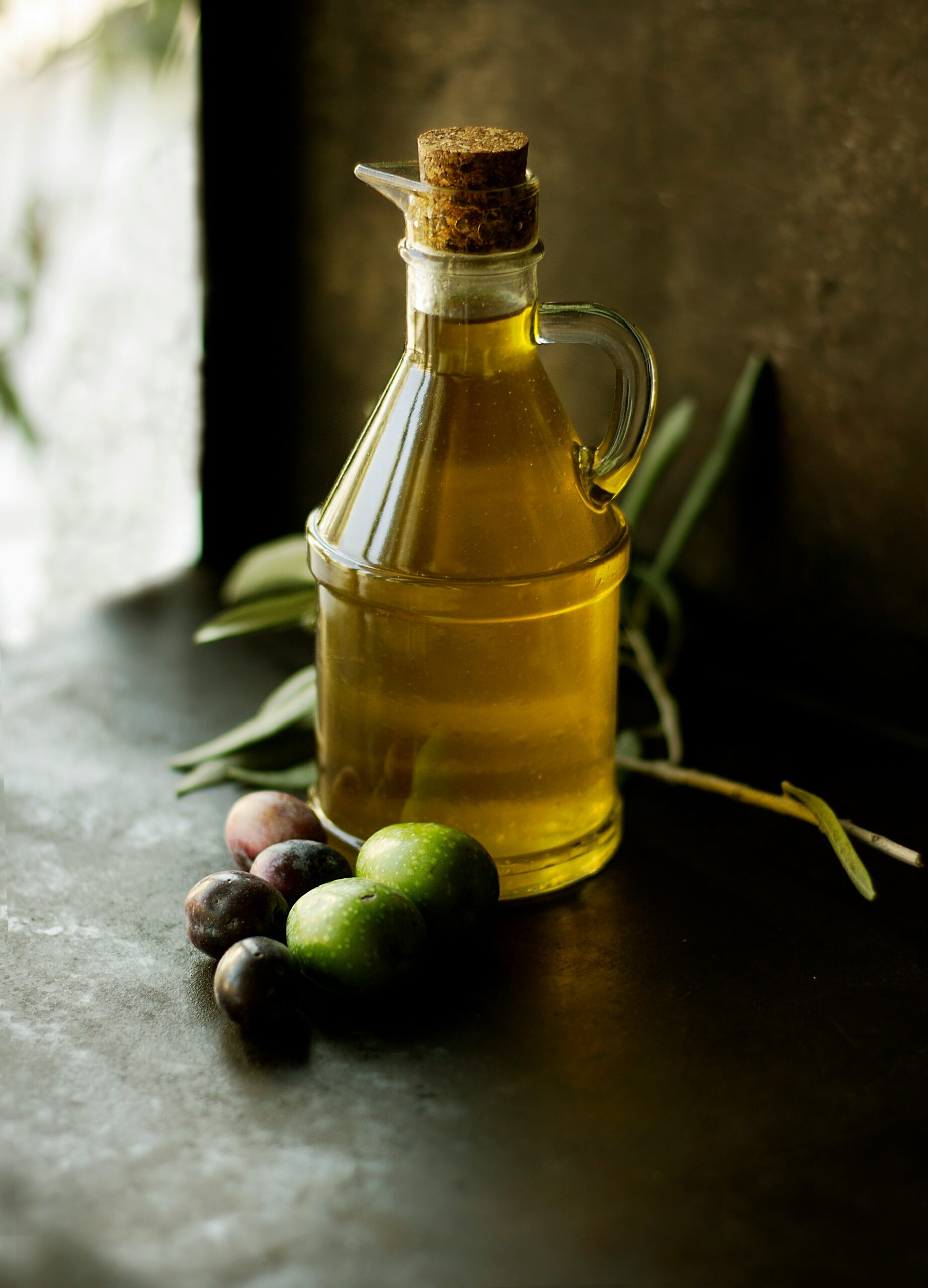 The Versatile Olive Oil: Benefits for Hair, Nails, and Overall Health